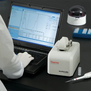 NanoDrop™ 2000/2000c Spectrophotometer